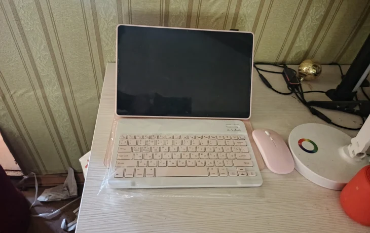 Игровой планшет Lenovo Xiaoxin Pad pro 2025 12.7"